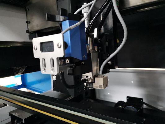 Αυτόματο φως των οδηγήσεων φωτός/οδών επιτροπής διανομέων κόλλας SMT που κατασκευάζει τη μηχανή