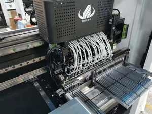 68 PCS κεφαλή υψηλής ταχύτητας SMT pick and place μηχανή για την παραγωγή LED