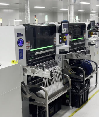 Οδηγός Baord Εγκατάσταση SMT Pick And Place Machine 20 κεφάλια δωρεάν αναβάθμιση λογισμικού