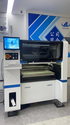 Πολυσύνθετος οδηγημένος βολβός που κατασκευάζει τη μηχανή με την επιλογή καμερών 4 PC και τη μηχανή θέσεων